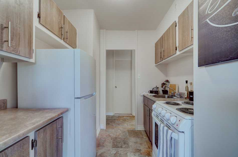 Notre-Dame-de-Grâce Place Sutton #7400 206 - 1