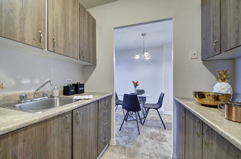 Notre-Dame-de-Grâce Le 6550 #6550 1006 - 3