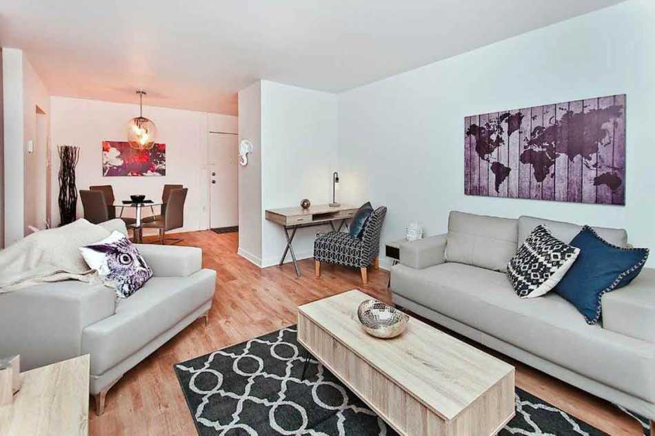 Québec Place Duval #2600 102 - 5