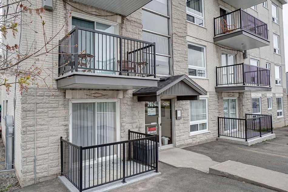 Place Mgr Gauthier - 3