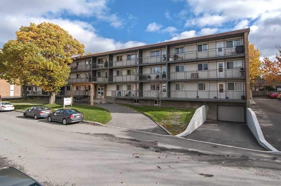 Ste-Foy Le Maricourt #3435 6 - 3