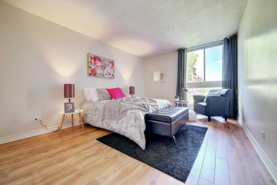 Côte St-Luc Le Oakridge #5795 205 - 10