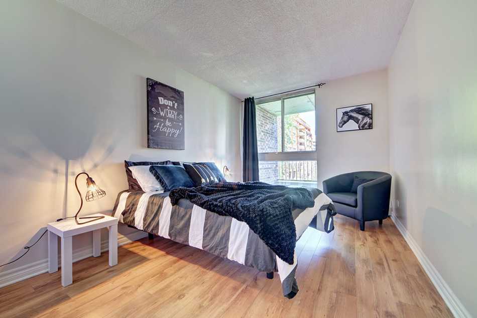 Côte St-Luc Le Oakridge #5795 205 - 12