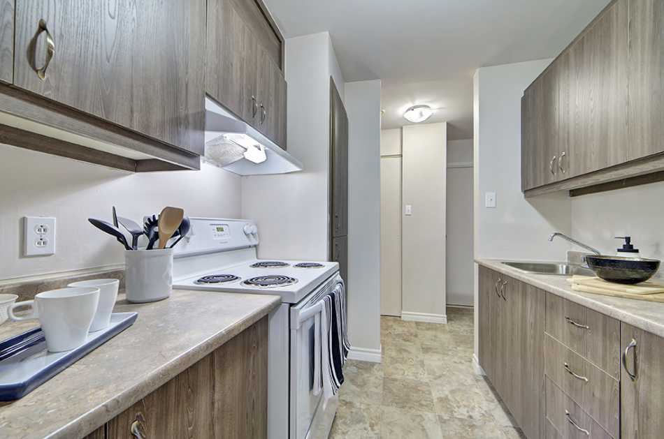 Pierrefonds Le Lalande #9860 425 - 2