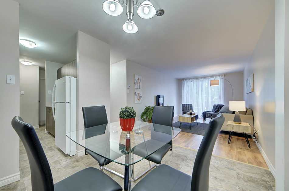 Pierrefonds Le Lalande #9860 405 - 8