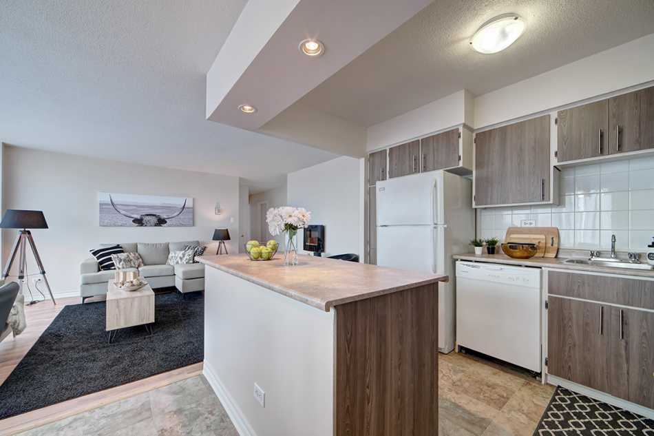 Côte St-Luc Seasons #6600 108 - 5