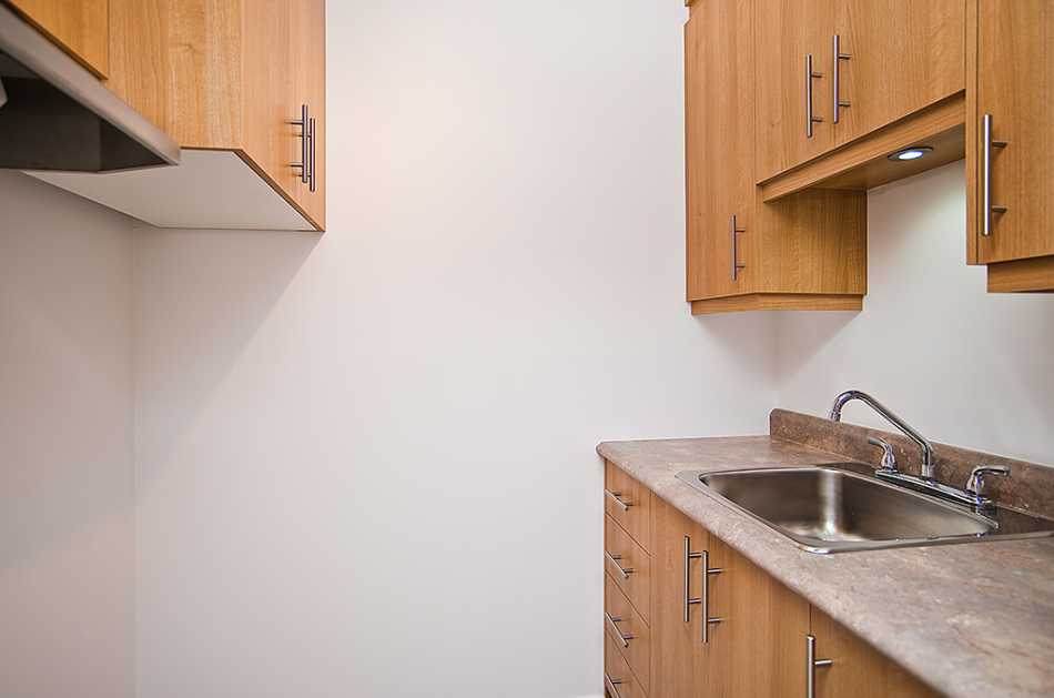 Québec Place 2e Avenue #2255 4 - 1